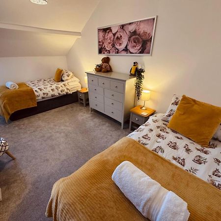 Lola'S Loft With Lake Views - Central Bowness - Pet Friendly Екстер'єр фото