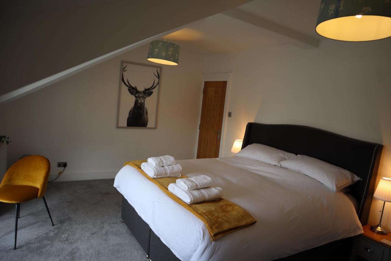 Lola'S Loft With Lake Views - Central Bowness - Pet Friendly Екстер'єр фото