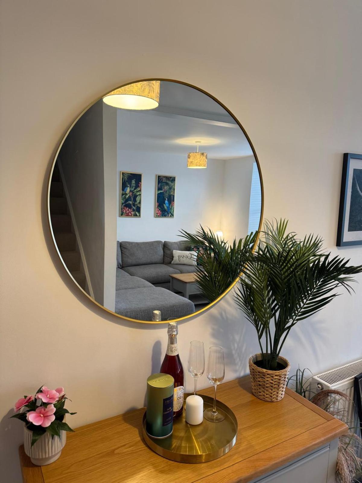 Lola'S Loft With Lake Views - Central Bowness - Pet Friendly Екстер'єр фото